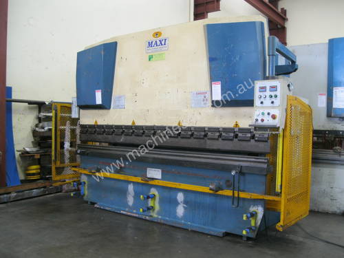 Maxi 3200mm x 100 ton Hydraulic Pressbrake