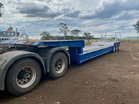 STECO drop neck low loader - picture1' - Click to enlarge