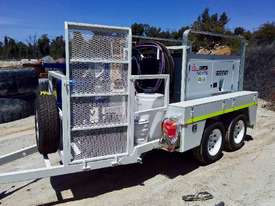 Wet Sandblasting Trailer - picture0' - Click to enlarge