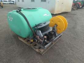 Rapid Spray 1000litre - picture0' - Click to enlarge