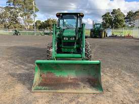 John Deere 5083E Cab Tractor - picture0' - Click to enlarge