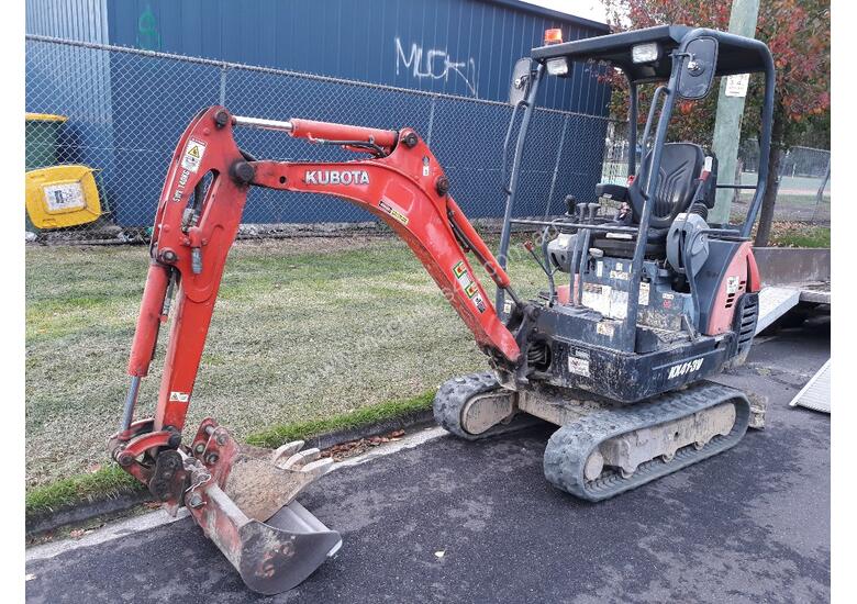 Used 2011 Kubota KX413V Excavator in , Listed on Machines4u
