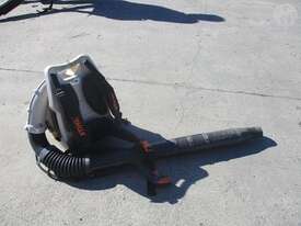 Stihl BR550 Backpack Blower - picture1' - Click to enlarge