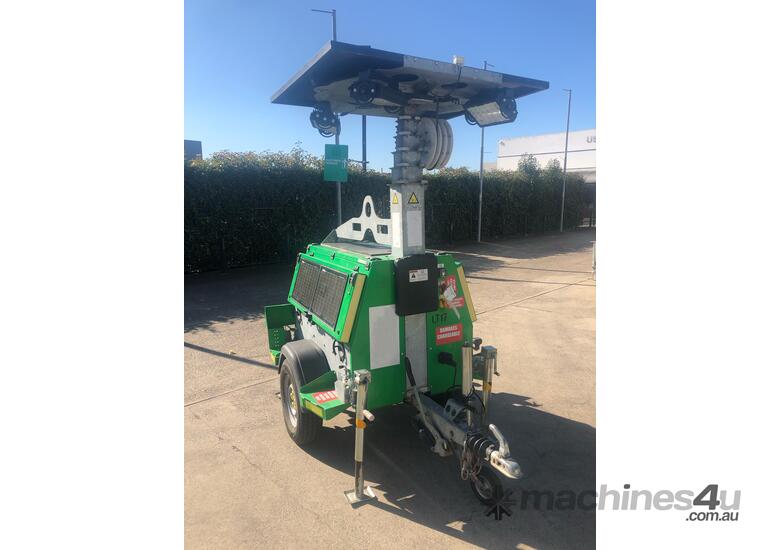 caption Verdegro Lighting Tower - Hybrid System - Solar/Battery & Diesel Powered
