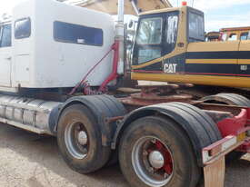 Ford 1985 LTL8000 Prime Mover - picture1' - Click to enlarge