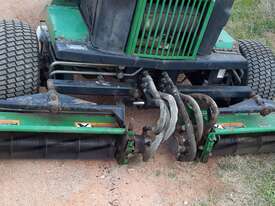 John Deere 2653 Ride on Mower - picture0' - Click to enlarge