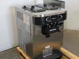 Taylor C722 Ice Cream Machine - picture0' - Click to enlarge