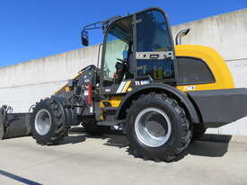 Telescopic Wheel loader  - picture1' - Click to enlarge