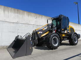 Telescopic Wheel loader  - picture2' - Click to enlarge