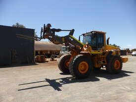 Volvo 2014 L110F Wheeled Loader - picture0' - Click to enlarge