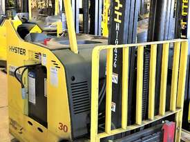 1.363T Battery Electric 3 Wheel Forklift - picture0' - Click to enlarge