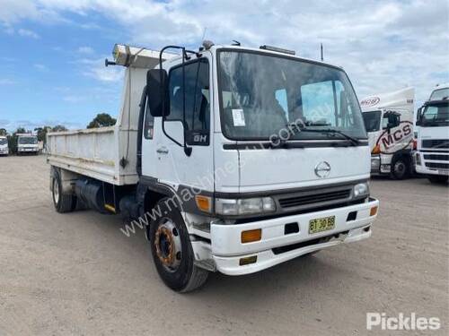 2001 Hino GH1J