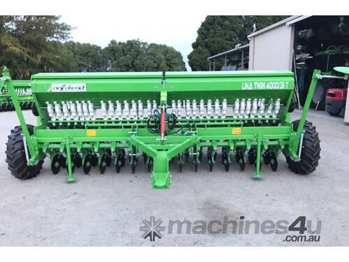 2020 AGROLEAD 2500/19