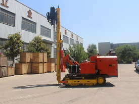 Crawler Hydraulic Pile Driver - picture0' - Click to enlarge