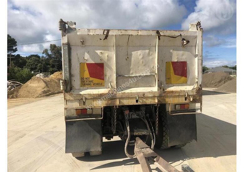 Buy Used daf CF7585 Tipper Trucks in , Listed on Machines4u