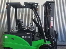 As New Noblelift 2.5T Lithium-Ion Electric 4 Wheel - In Stock Now - picture0' - Click to enlarge