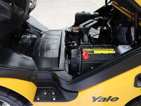 2.5T Yale Counterbalance Forklift - picture1' - Click to enlarge