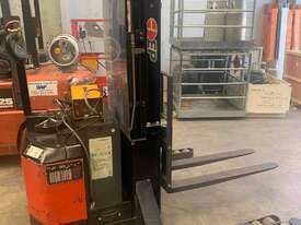 walk behind forklift stacker - Hire - picture0' - Click to enlarge