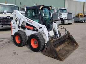 Bobcat S650 - picture0' - Click to enlarge
