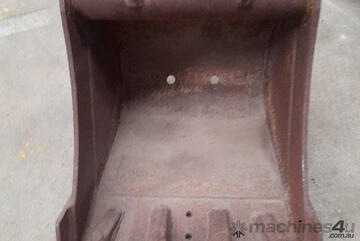 Custom 500mm trenching bucket Bucket-GP Attachments