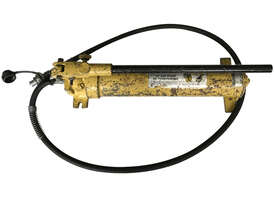 Enerpac Hydraulic Steel Porta Power Hand Pump P80 with hose - picture0' - Click to enlarge