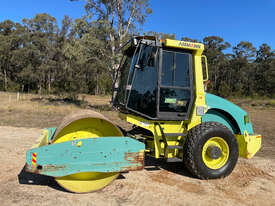 Ammann ASC70 Vibrating Roller Roller/Compacting - picture2' - Click to enlarge