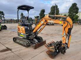 2020 CASE CX17C 1.7T EXCAVATOR WITH HYDRAULIC HITCH AND LOW 250 HOURS - picture1' - Click to enlarge