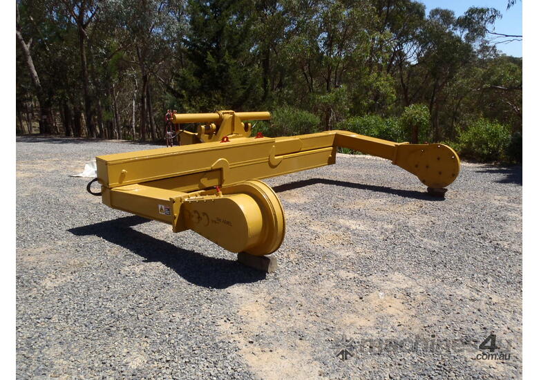 caption Tyre Handler JEC4500T