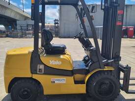Yale 3.5T Diesel Counterbalance Forklift - picture0' - Click to enlarge