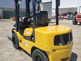 Yale 3.5T Diesel Counterbalance Forklift - picture1' - Click to enlarge