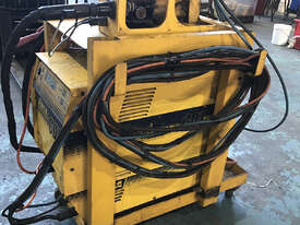 WIA MIG Welder CDT450 450 amps 415 Volt with Push Pull Handpiece Wire Feeder - Used Item - picture1' - Click to enlarge