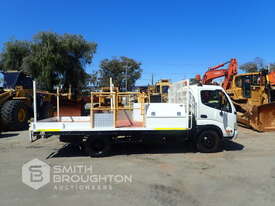 2007 HINO 300 4X2 TRAY TOP TRUCK - picture0' - Click to enlarge