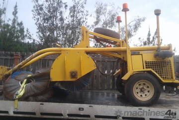 bonne towed broom , 368 hrs , 2005 model , 2cyl diesel , ex council Tasmania