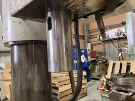 Used Yang RD600 Radial Drill - picture1' - Click to enlarge