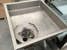 THOMPSON COMMERCIAL MEAT MINCER - picture2' - Click to enlarge