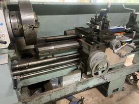 Shenyang Metal Lathe 2000mm Bed - picture0' - Click to enlarge