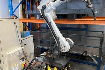 Secondhand PanaRobo VR-006CE III Welding Robot