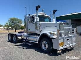 2010 Western Star 6900 Series - picture0' - Click to enlarge