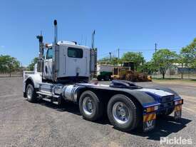 2010 Western Star 6900 Series - picture2' - Click to enlarge