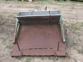 3PL Bed Former with dropper - picture1' - Click to enlarge