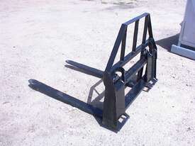 Skid steer fork attachment - picture0' - Click to enlarge