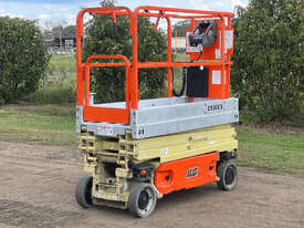 JLG 1930ES Scissor Lift Access & Height Safety - picture0' - Click to enlarge