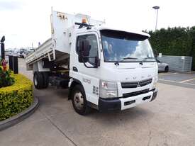 MITSUBISHI CANTER - picture2' - Click to enlarge