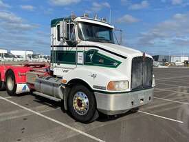 Kenworth T401 - picture0' - Click to enlarge