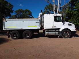 Volvo Tipper Truck - picture0' - Click to enlarge