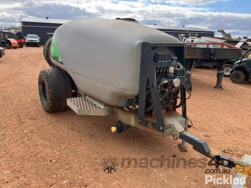 2016 Pastro Custom AG Single Axle Orchard Sprayer