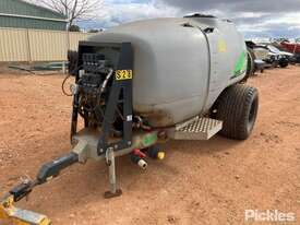 2016 Pastro Custom AG Single Axle Orchard Sprayer - picture1' - Click to enlarge