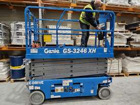 GENIE GS3246 Scissor Lift ONLY 15hrs and Trailer INC - picture1' - Click to enlarge