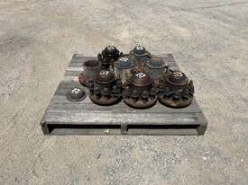 K Hitch Truck Hubs - picture2' - Click to enlarge