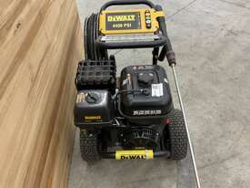 DeWALT jet sprayer - picture0' - Click to enlarge